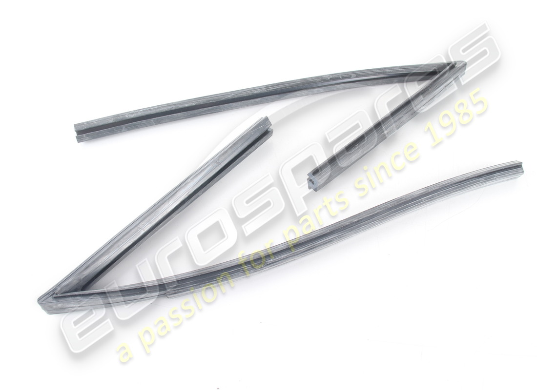 NEW EUROSPARES FRONT FIXED WINDOW SEAL SET. PART NUMBER EAP1726446 (1) new eurospares front fixed window seal set. part number eap1726446 (1)