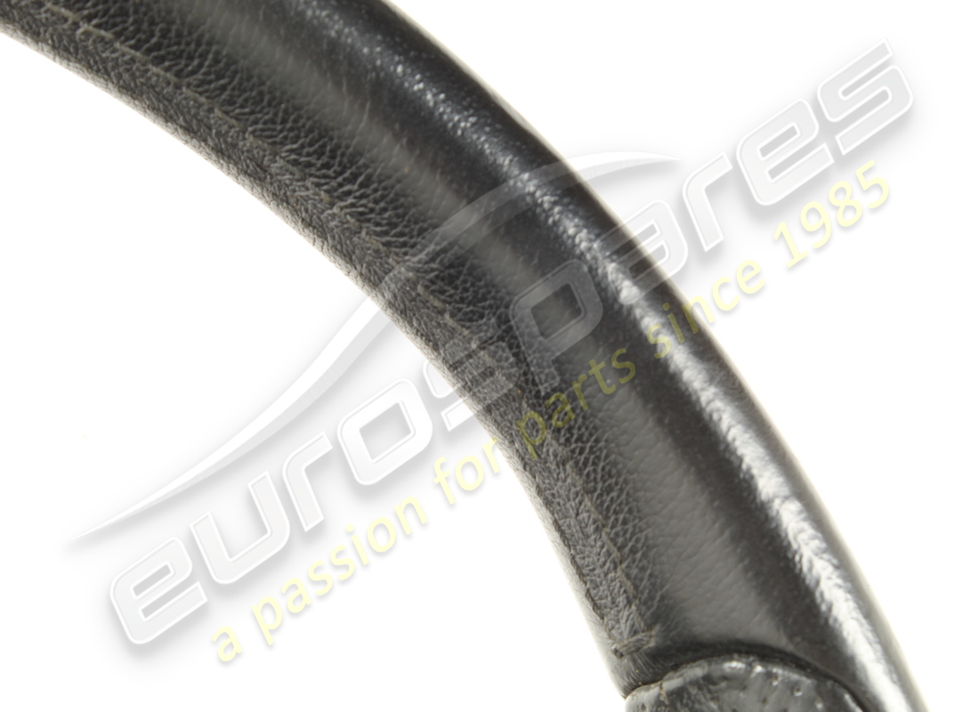 gebrauchtes maserati lenkrad, schwarz l. (std). teilenummer 387800104 (3)