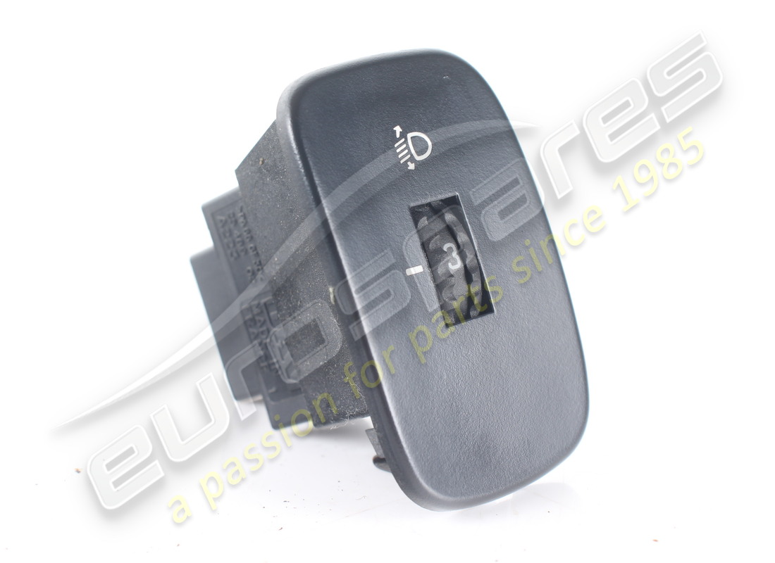 GEBRAUCHT Maserati SCHEINWERFER-ZIELSTEUERUNG, SCHWARZ SO. TEILENUMMER 383100112 (1)