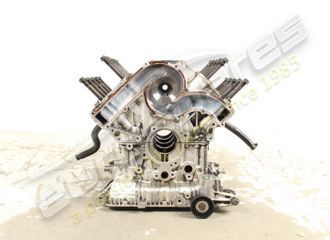 GEBRAUCHTES Maserati 8 ZYLINDERMONTIERTES KURBELGEHÄUSE. TEILENUMMER 578942201 (1)