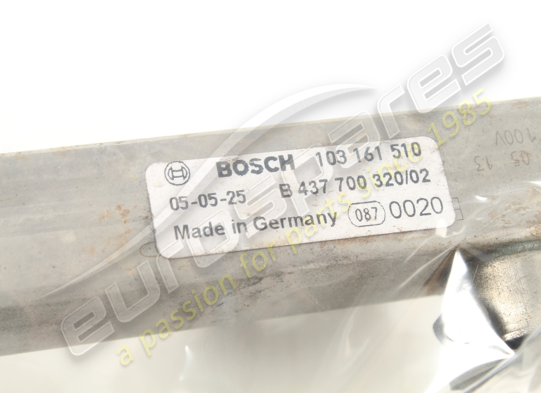 GEBRAUCHTE MASERATI KRAFTSTOFFLEITUNG MIT INJEKTOREN. TEILENUMMER 215337 (5) gebrauchte maserati kraftstoffleitung mit injektoren. teilenummer 215337 (5)