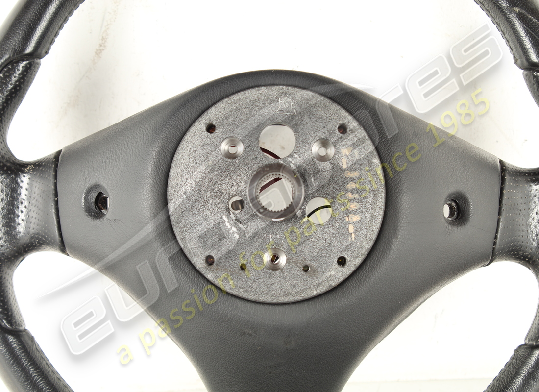 gebrauchtes maserati lenkrad, schwarz l. (std). teilenummer 387800104 (6)