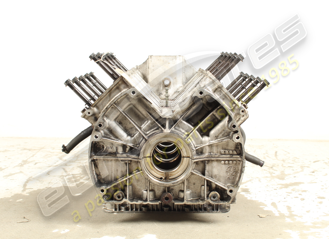gebrauchtes maserati 8 zylindermontiertes kurbelgehäuse. teilenummer 578942201 (4)