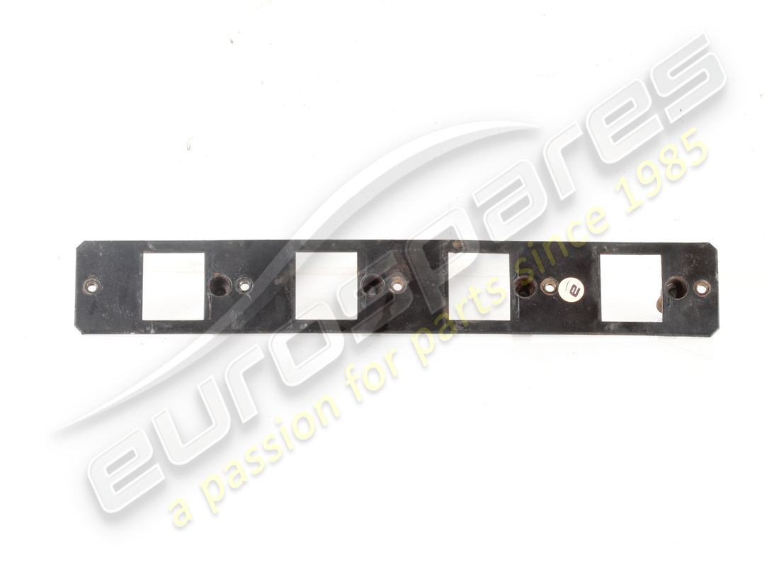 used maserati boil fastening complete plate. part number 578982700 (3)