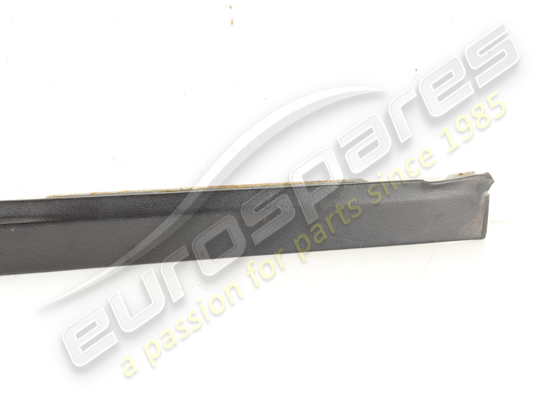 verwendet ferrari rh-formteil. teilenummer 61190900 (5)