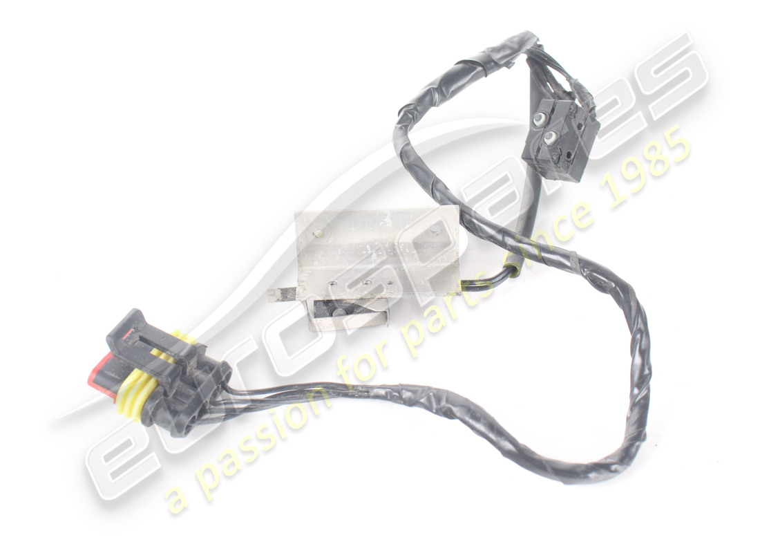 GEBRAUCHTE RECHTE GRIFFVERKABELUNG Maserati TEILENUMMER 980000964 (1)