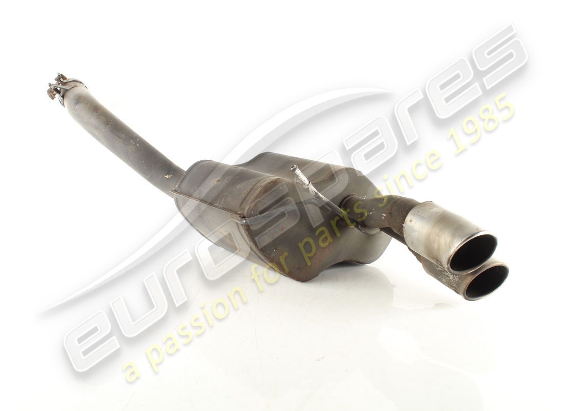 GEBRAUCHTER Maserati HINTERER RECHTER SCHALLDÄMPFER. TEILENUMMER 237915 (1)