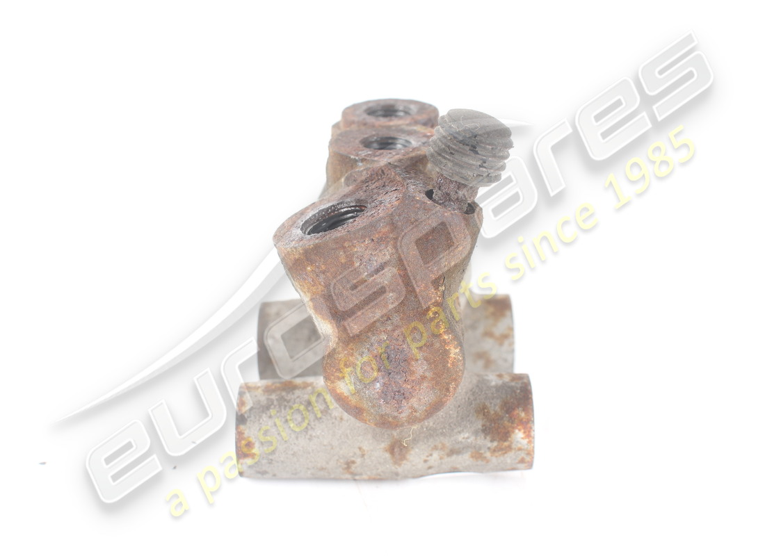 used maserati brake proportion valve. part number 367402336 (4)