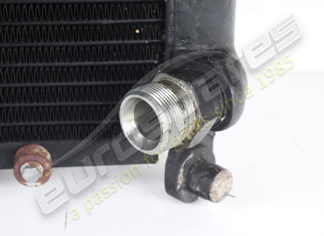 gebrauchter ferrari motorölkühler. teilenummer 277227 (3)