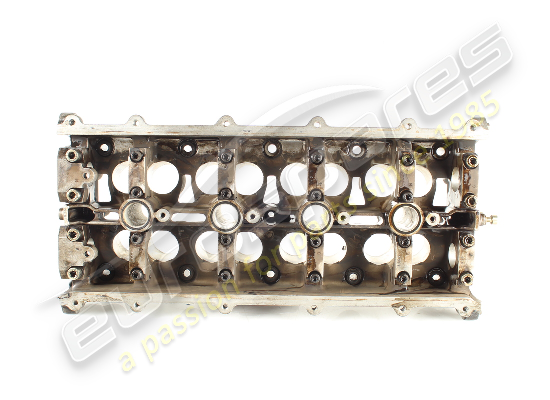 used maserati rh cylinder head framework. part number 585007602 (3)