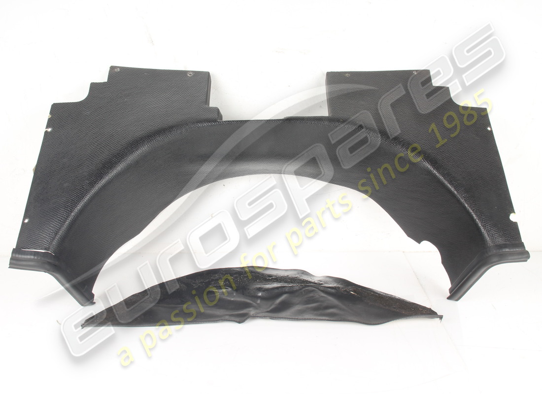 GEBRAUCHT Ferrari TRENNWANDABDECKUNG RHD MIT ABS . TEILENUMMER 62548900 (1)