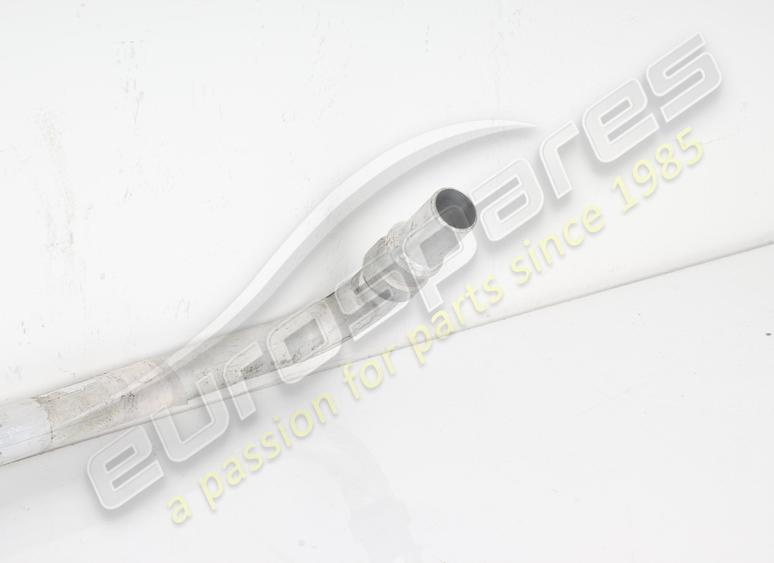 GEBRAUCHT FERRARI ROHR H2O SOTTOPIANALE. TEILENUMMER 869466 (2) gebraucht ferrari rohr h2o sottopianale. teilenummer 869466 (2)