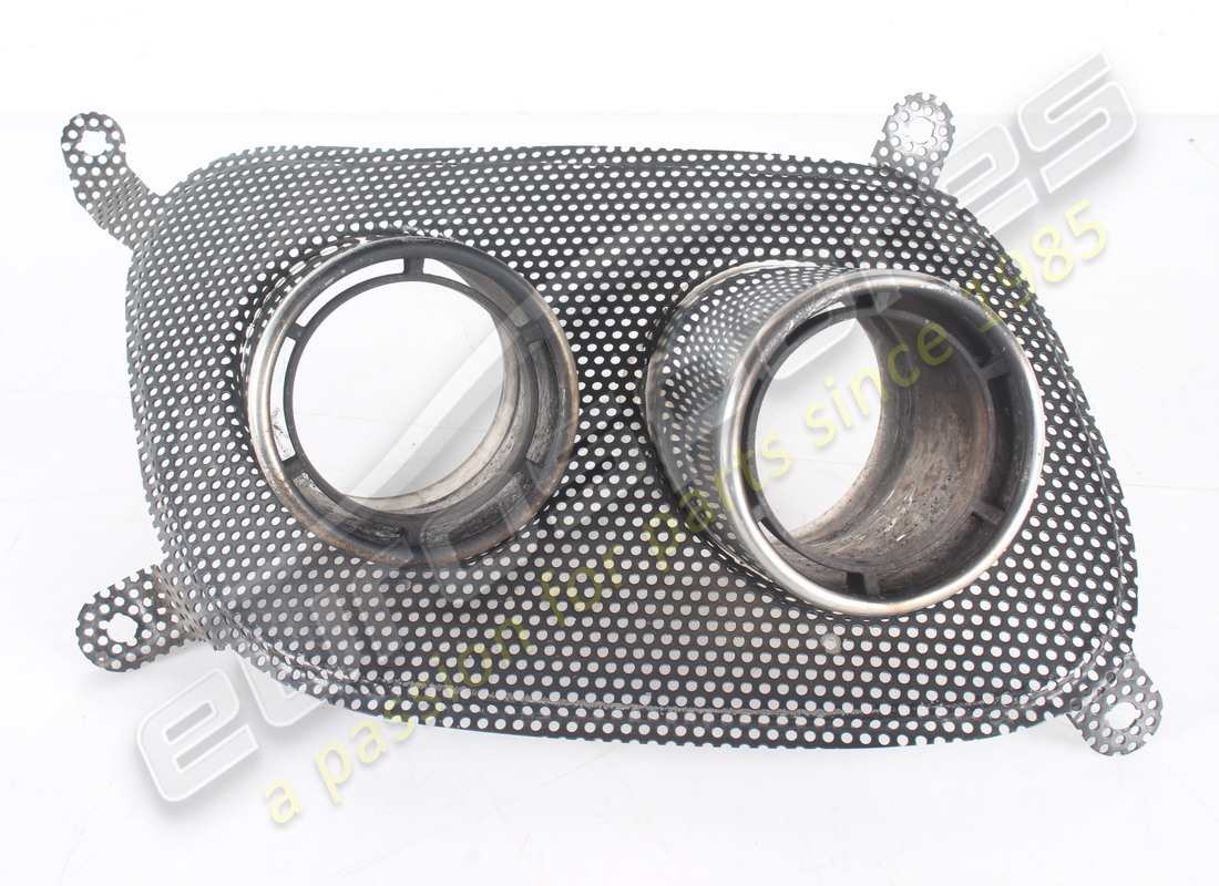 GEBRAUCHTE Ferrari RECHTE AUSPUFF-ENDROHRSPITZE. TEILENUMMER 87787300 (1) GEBRAUCHTE Ferrari RECHTE AUSPUFF-ENDROHRSPITZE. TEILENUMMER 87787300 (1)