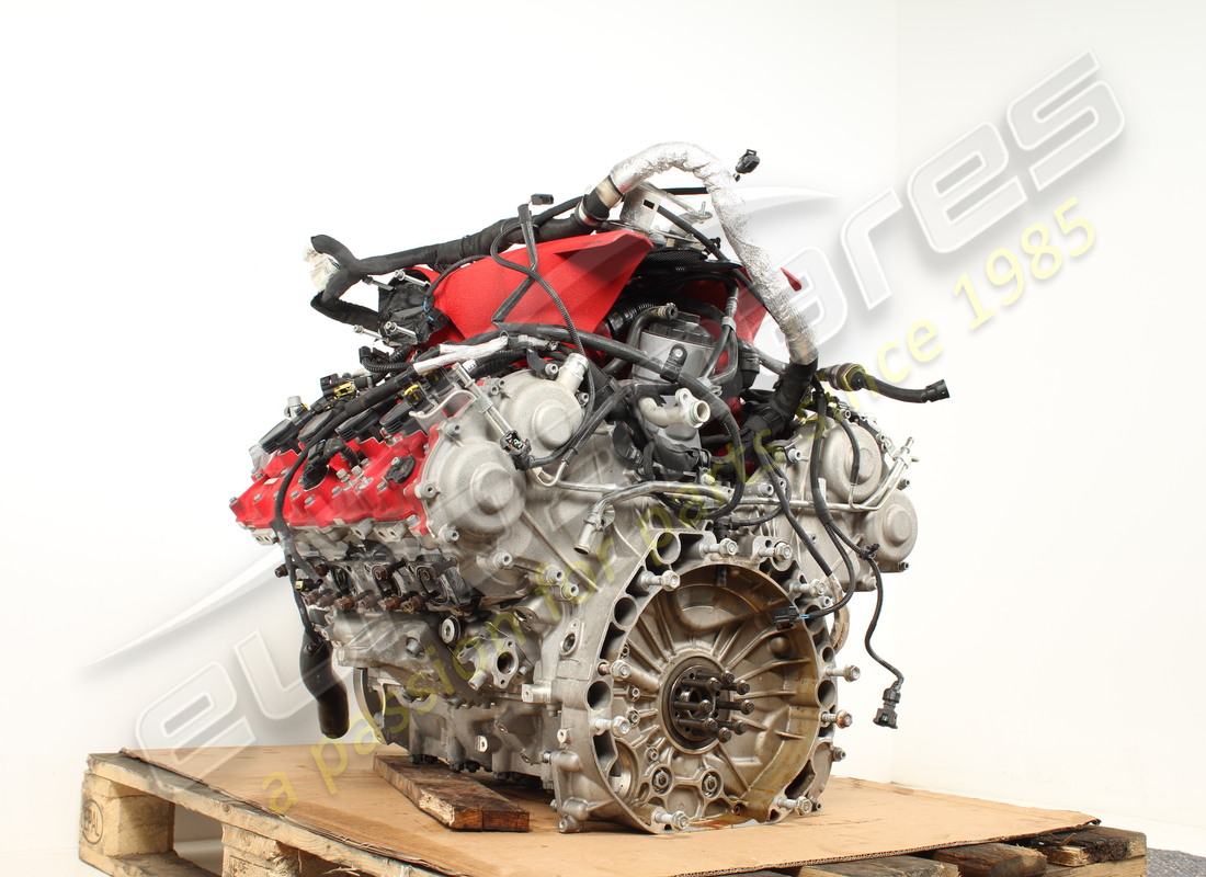gebrauchter ferrari 488 motor. teilenummer 985000235 (3)