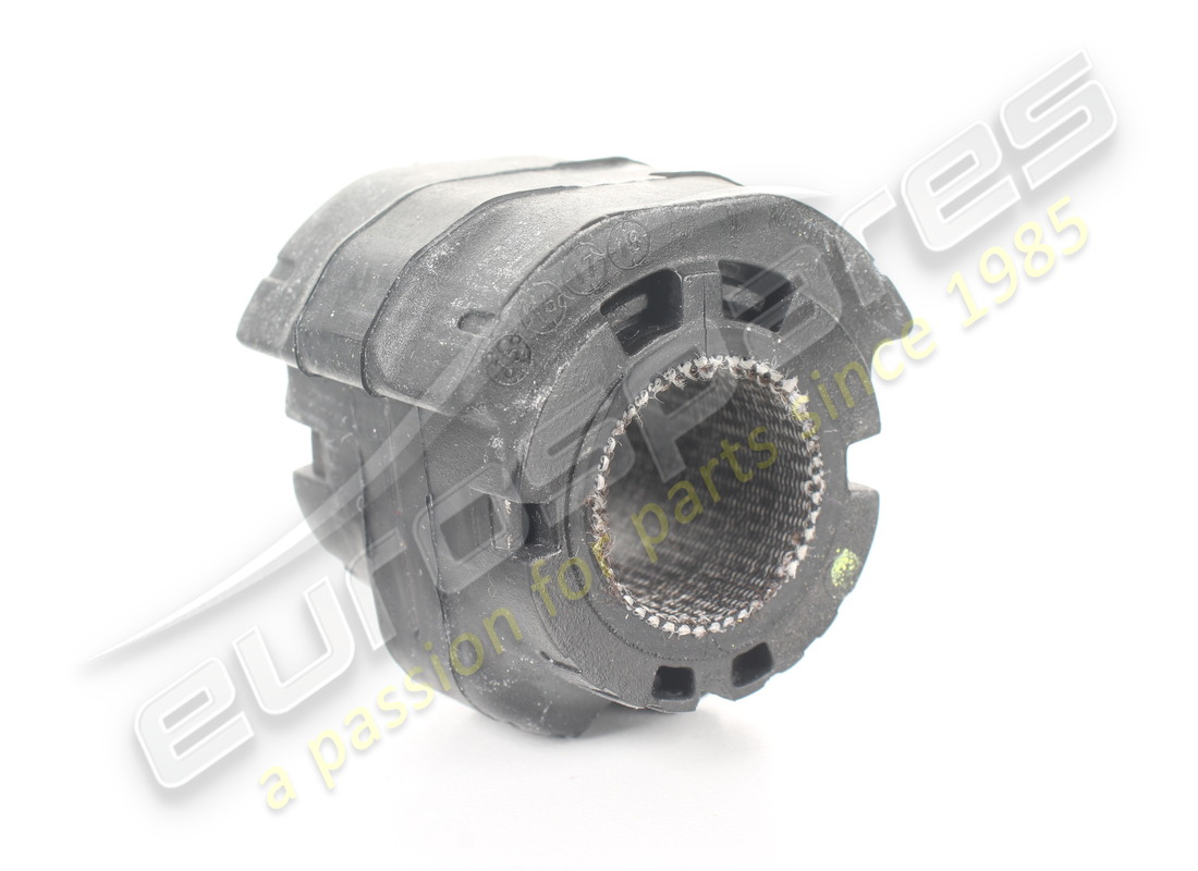 neue porsche-halterung für stabilisator. teilenummer 99133379408 (1)