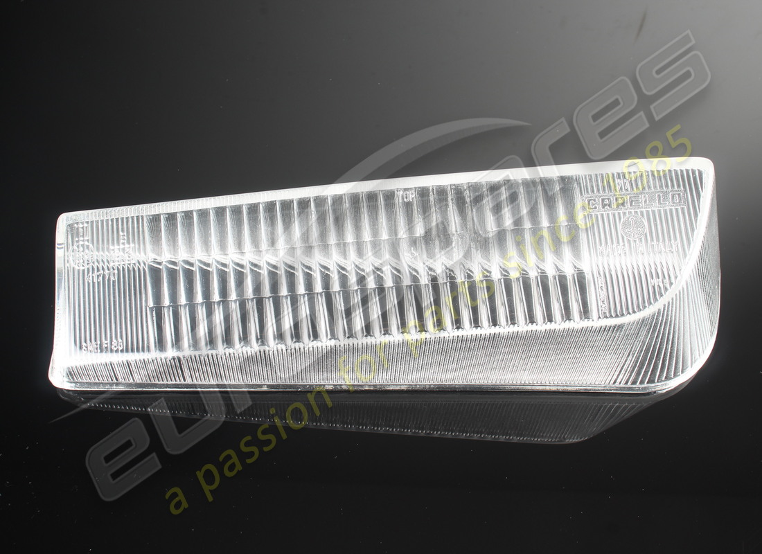 NEU Eurospares LINKS VORNE UNTERES KUNSTSTOFFGLAS . TEILENUMMER 61882400L (1)