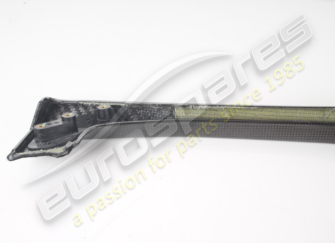 GEBRAUCHT FERRARI MOBILETTO ANT. SUP.SX CARBON. TEILENUMMER 765883 (5) gebraucht ferrari mobiletto ant. sup.sx carbon. teilenummer 765883 (5)