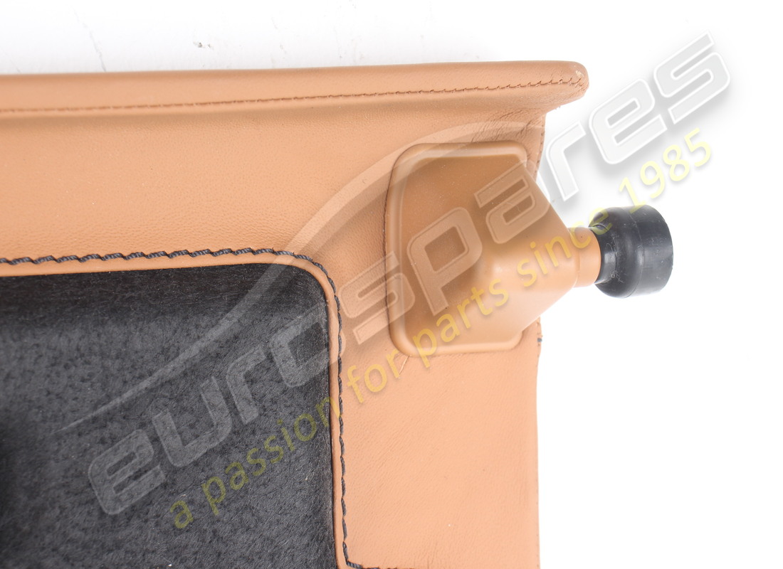 BESCHÄDIGTE FERRARI VORDERE HUTABLAGE. TEILENUMMER 88485000 (6) beschädigte ferrari vordere hutablage. teilenummer 88485000 (6)