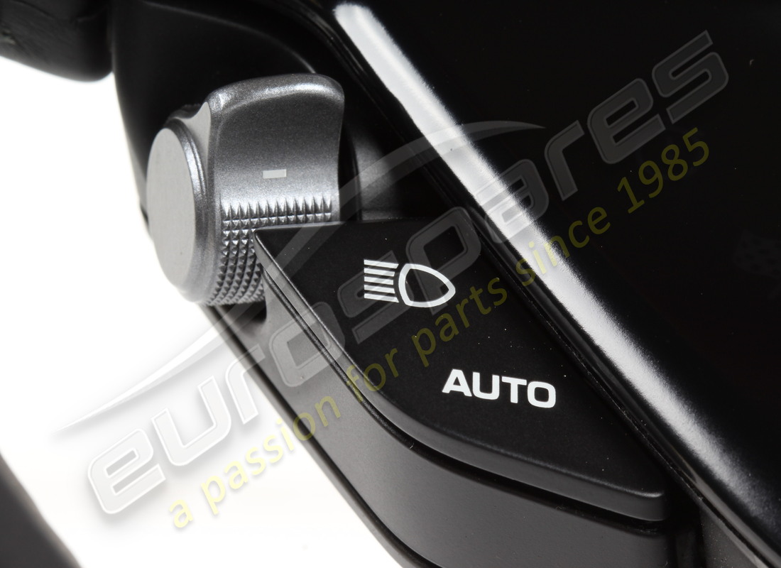 gebraucht ferrari volante ibrido carb+led+sosp. komplett. teilenummer 808201 (6)