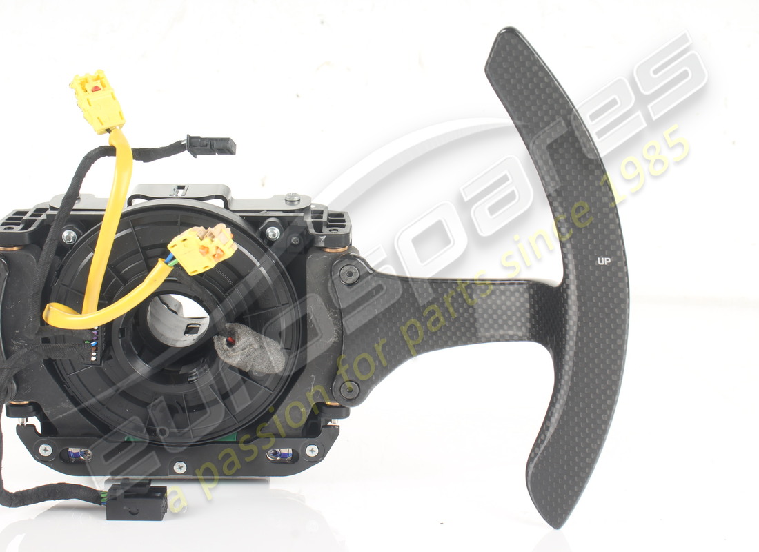 GEBRAUCHTES FERRARI CARBON MAGNETISCHES GETRIEBE-STEUERSATZ (GLÄNZEND). TEILENUMMER 817753 (3) gebrauchtes ferrari carbon magnetisches getriebe-steuersatz (glänzend). teilenummer 817753 (3)