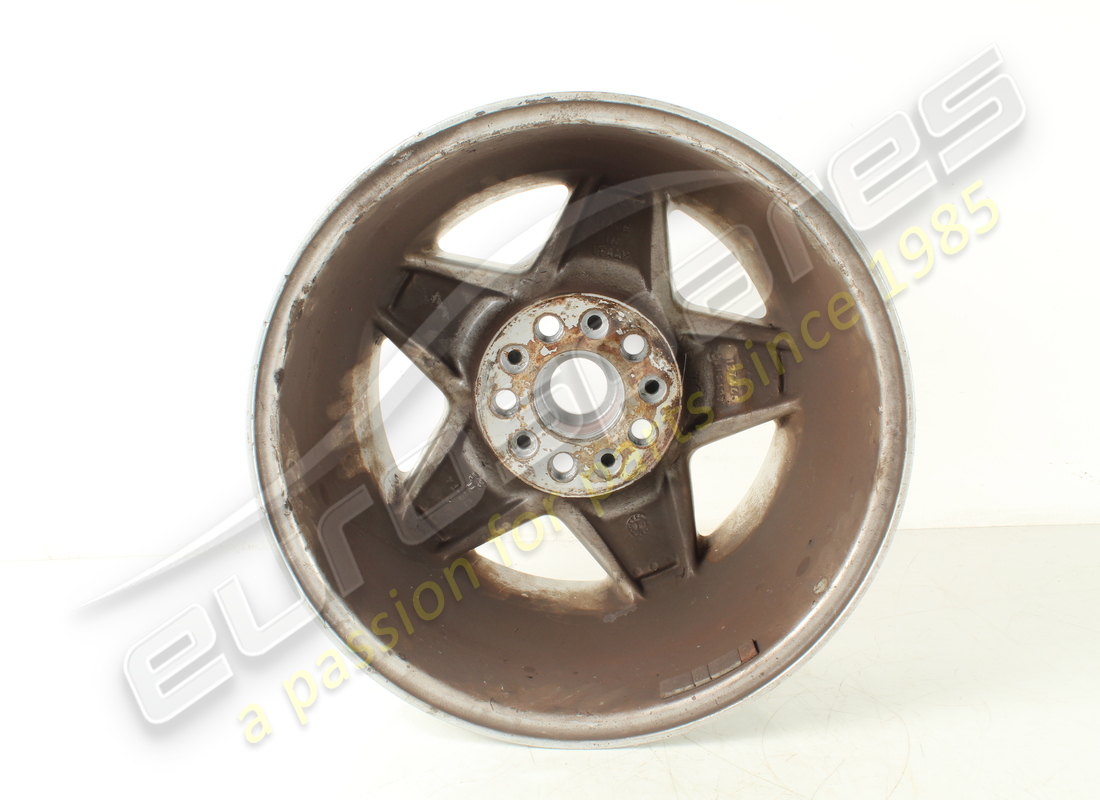 GEBRAUCHTES FERRARI RENNRAD VORNE 3.2 MQV. TEILENUMMER 127465 (4) gebrauchtes ferrari rennrad vorne 3.2 mqv. teilenummer 127465 (4)