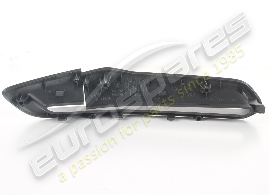 neue ausstattung lamborghini. teilenummer 4ml8571864pk (3)