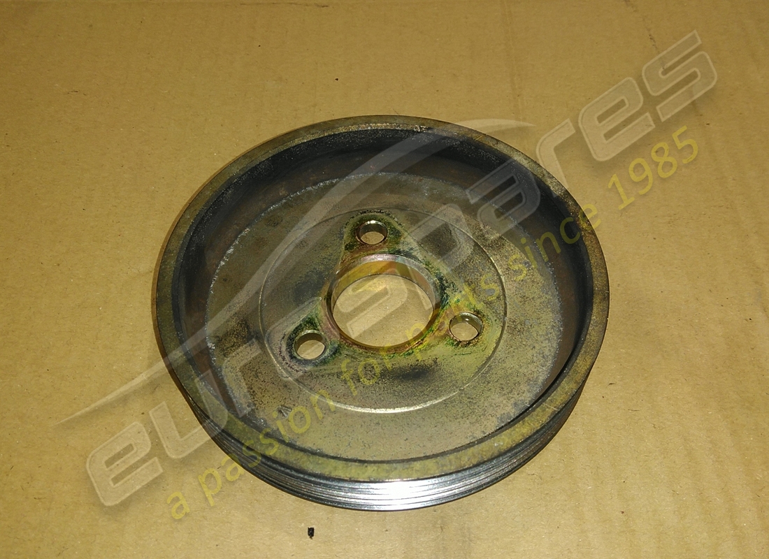 gebrauchte ferrari pumpenriemenscheibe. teilenummer 150333 (2)