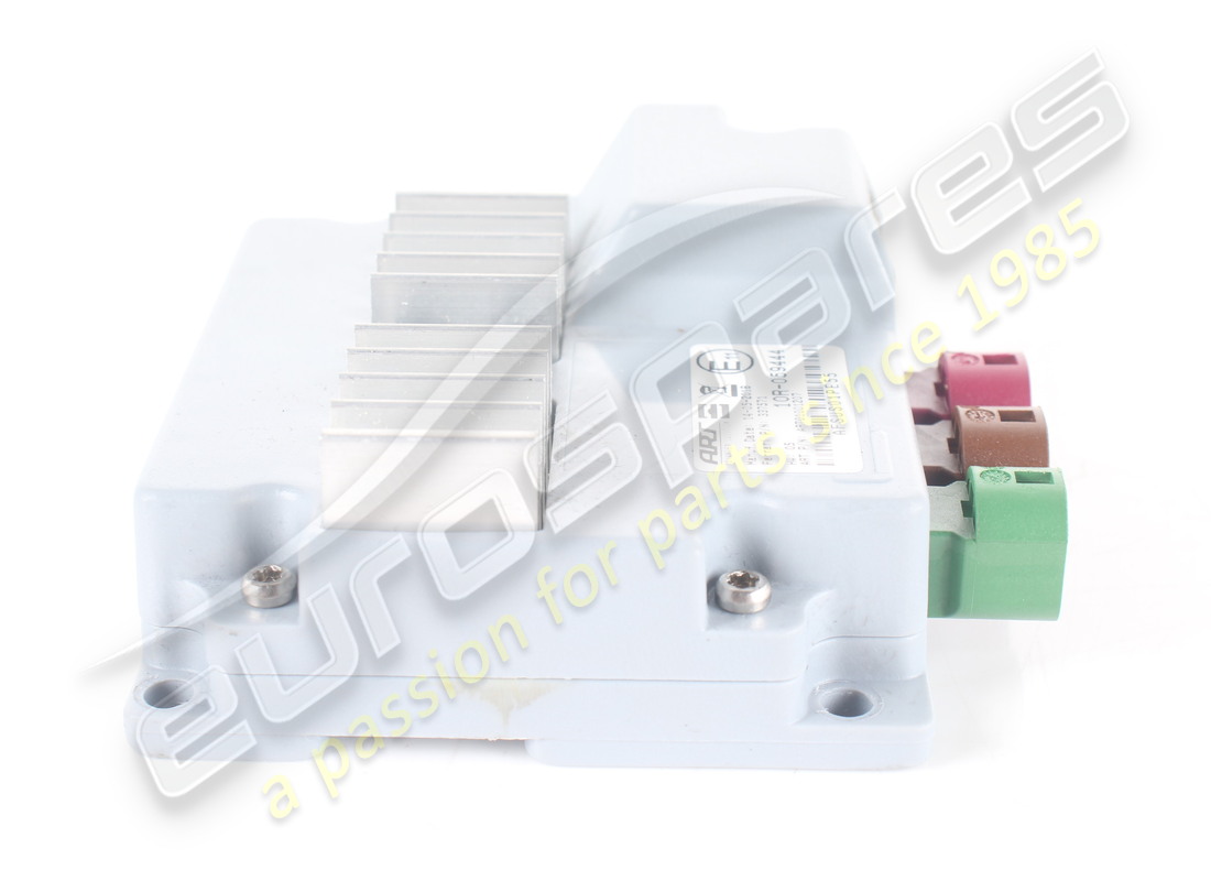 verwendeter ferrari usb-splitter. teilenummer 337571 (4)