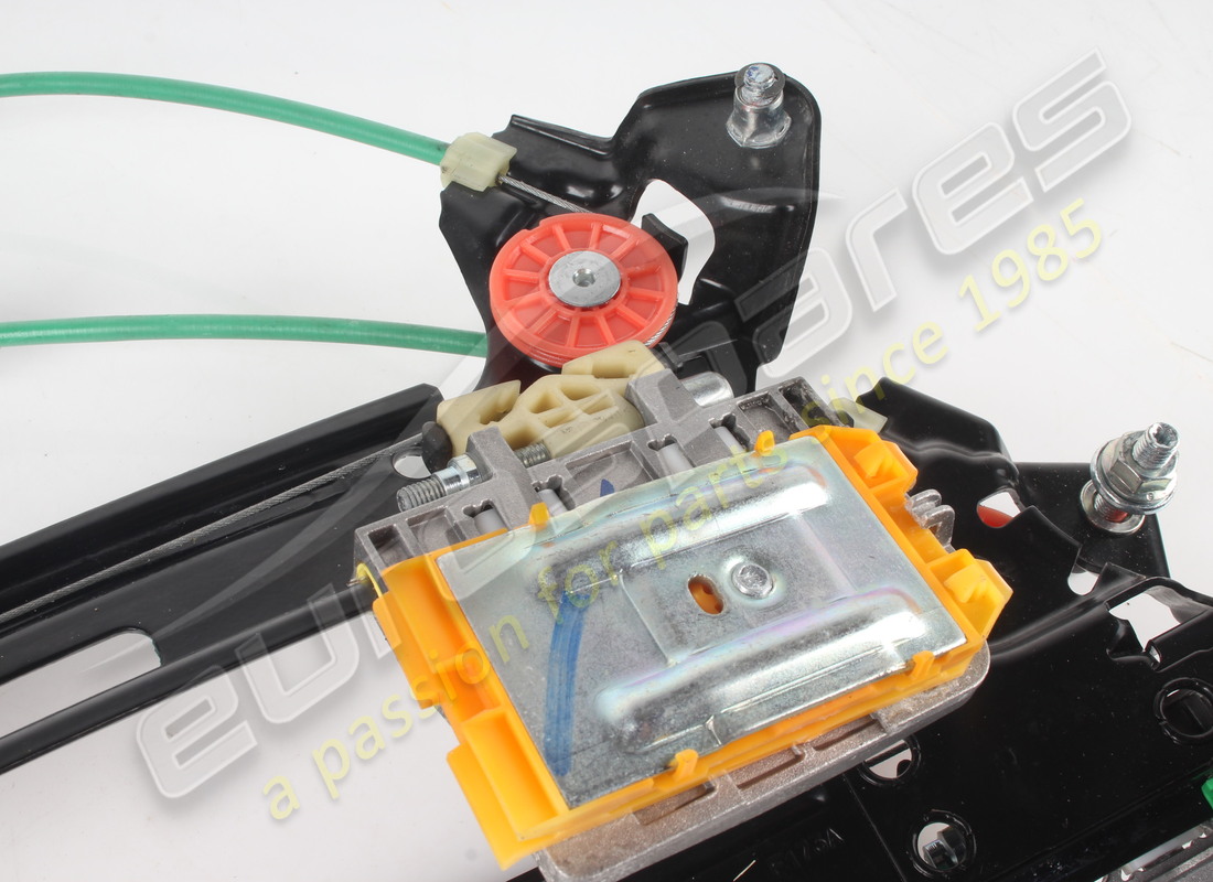 GEBRAUCHT FERRARI ALZACRISTALLO PORTA ANTERIOR. TEILENUMMER 967211 (4) gebraucht ferrari alzacristallo porta anterior. teilenummer 967211 (4)