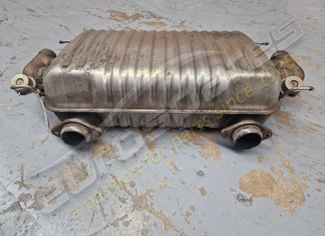 gebrauchte aston martin schalldämpfer- und bypassventilbaugruppe. teilenummer 4g435230fc (3)