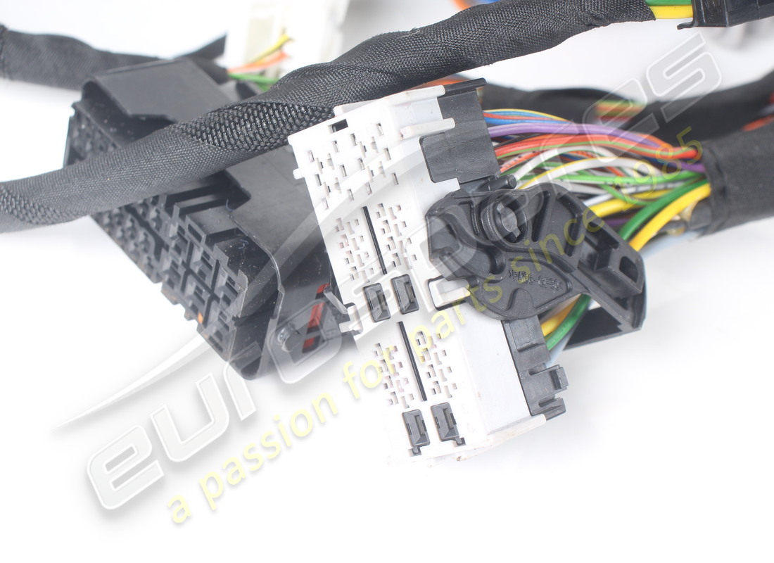 GEBRAUCHTES FERRARI ARMATURENBRETTKABEL. TEILENUMMER 786609 (5) gebrauchtes ferrari armaturenbrettkabel. teilenummer 786609 (5)