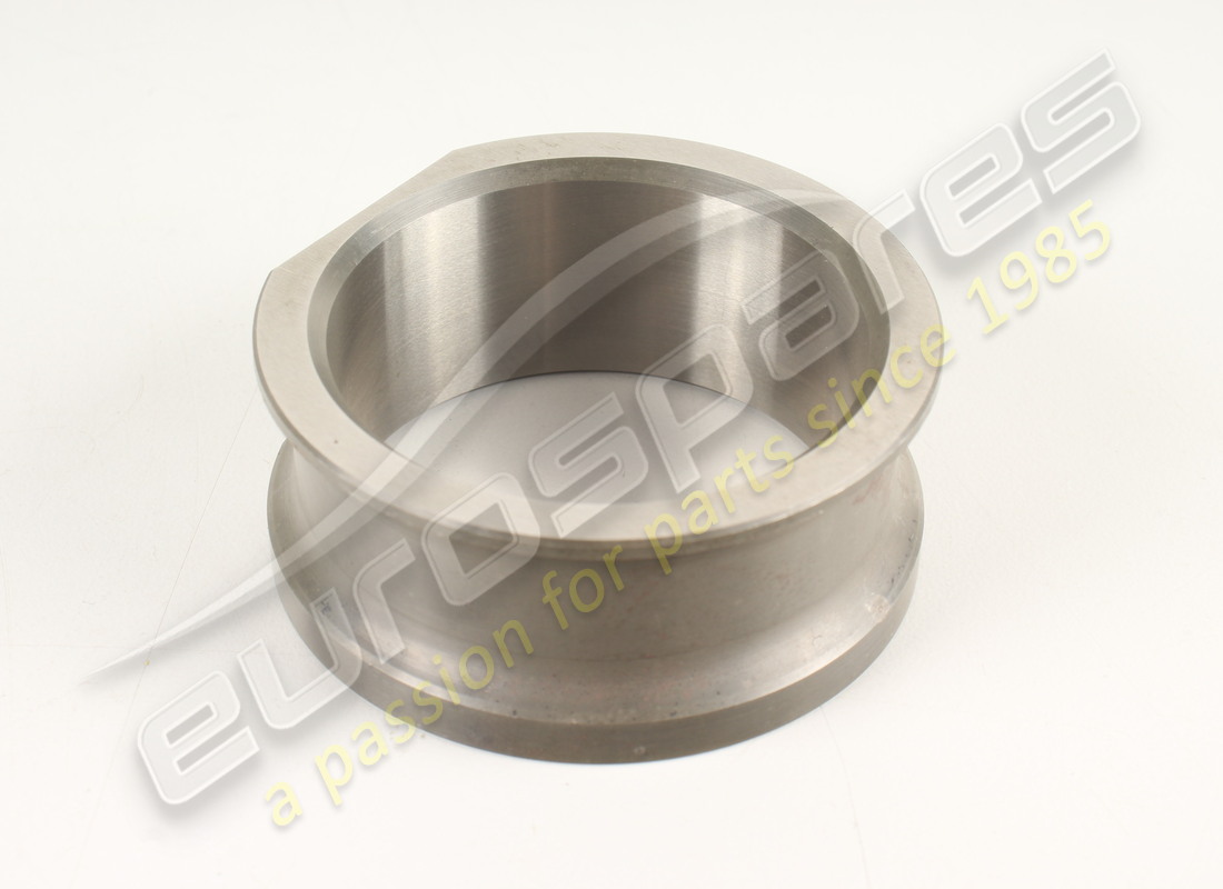 neuer ferrari-abstandshalter. teilenummer 151573 (1)