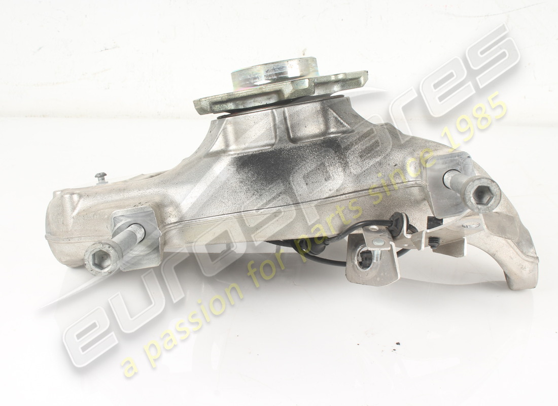 gebrauchter ferrari komplett linker vordernabenträger. teilenummer 862453 (2)