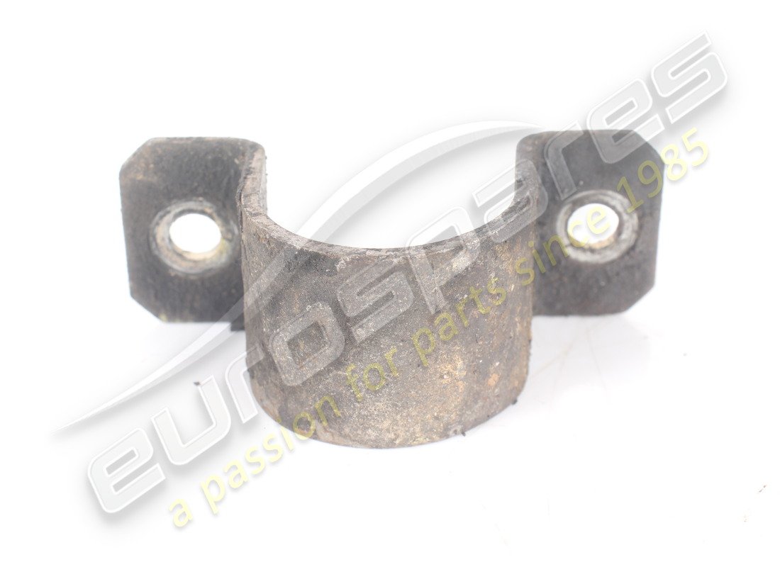 GEBRAUCHTE MASERATI BUCHSENMONTAGEHALTERUNG. TEILENUMMER 329405800 (2) gebrauchte maserati buchsenmontagehalterung. teilenummer 329405800 (2)