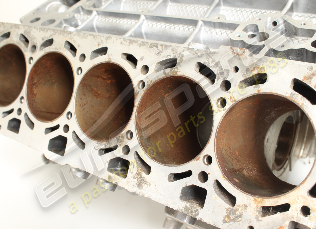 gebraucht lamborghini gallardo zylinderblock. teilenummer 07l103011bl (2)