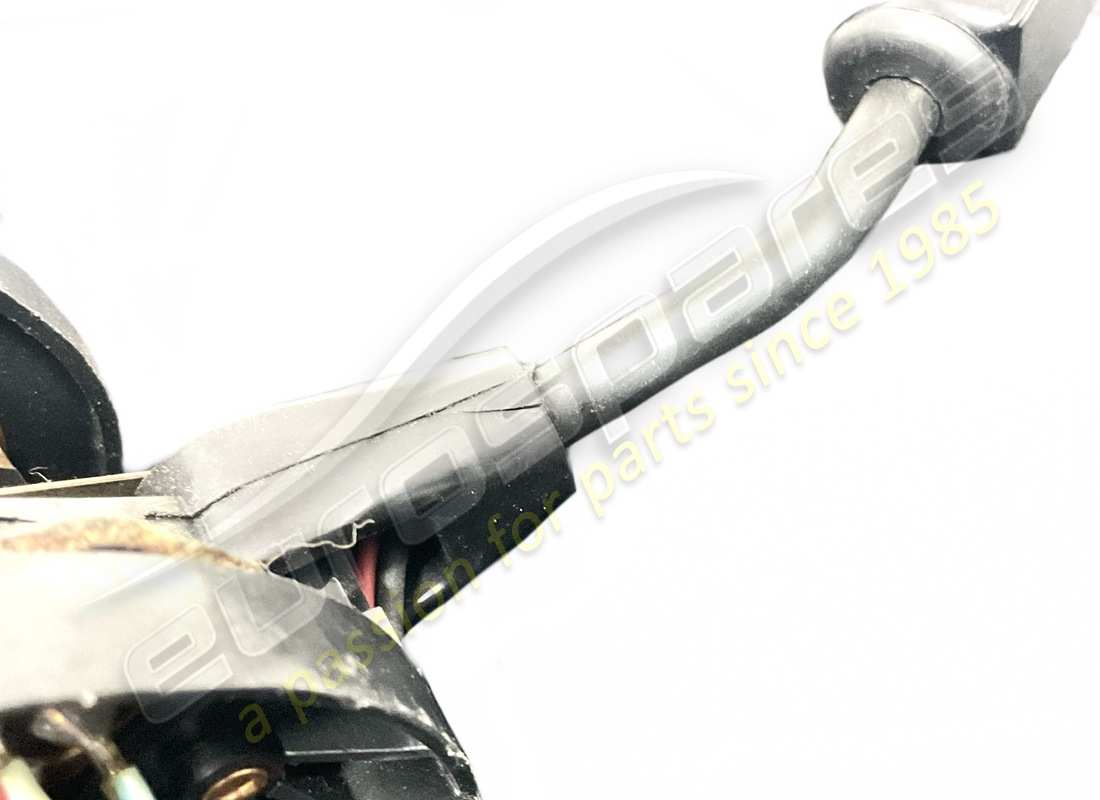 beschädigter ferrari steuerschalter. teilenummer 61838400 (5)