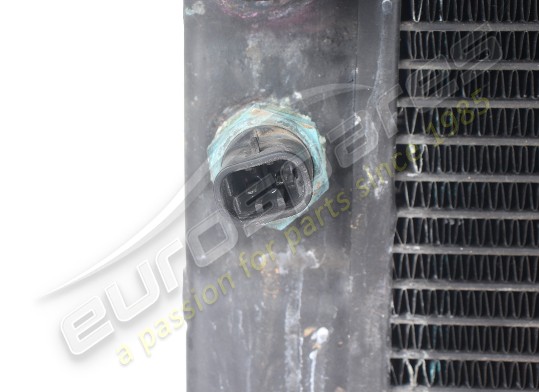 gebrauchter wasserkühler maserati, 4p. teilenummer 374000100 (4)