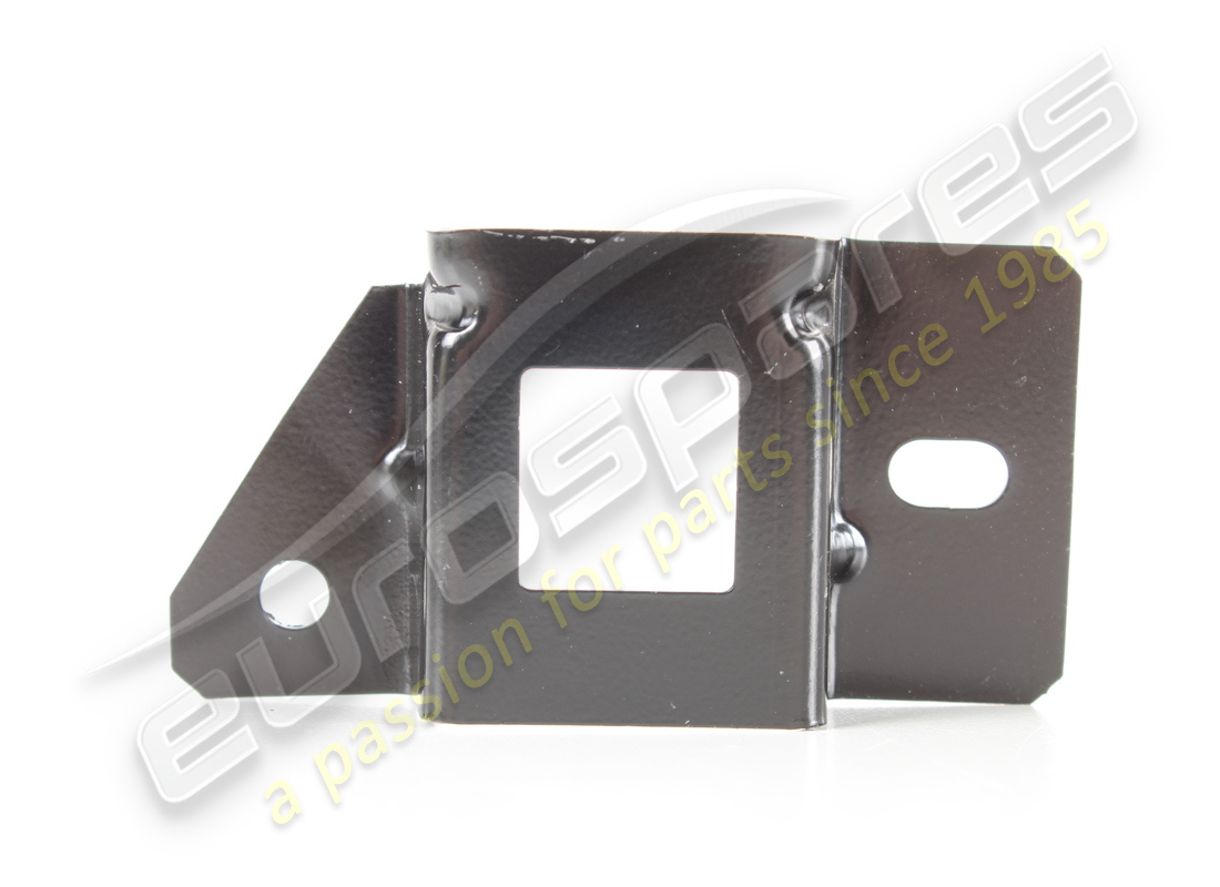 NEUE MASERATI RECHTE KOTFLÜGELHALTERUNG. TEILENUMMER 670181248 (2) neue maserati rechte kotflügelhalterung. teilenummer 670181248 (2)