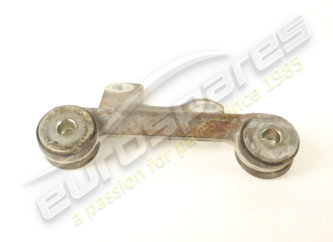 GEBRAUCHTE FERRARI RECHTE HALTERUNG. TEILENUMMER 257257 (2) gebrauchte ferrari rechte halterung. teilenummer 257257 (2)