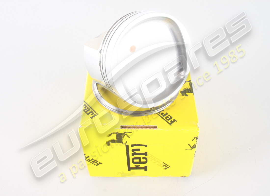 NEUER (SONSTIGER) Ferrari KOLBEN MIT RINGEN (ROTER PUNKT) . TEILENUMMER 133023R (1)