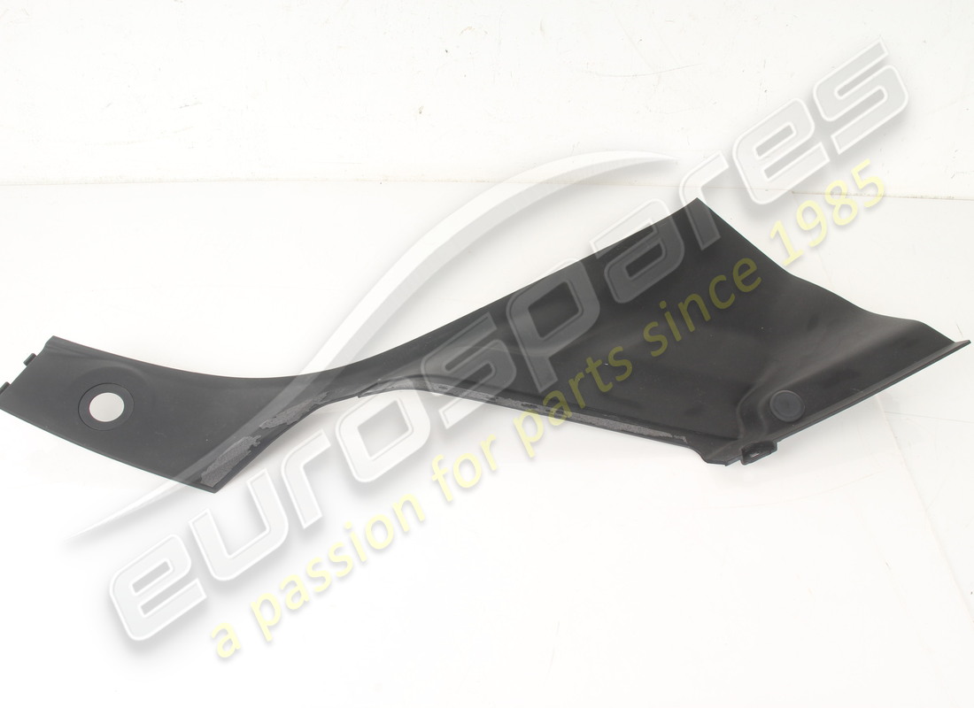 GEBRAUCHT Ferrari KOMPL. LINKS VORNE KOSMETISCHE ZIERLEISTE. TEILENUMMER 782808 (1) GEBRAUCHT Ferrari KOMPL. LINKS VORNE KOSMETISCHE ZIERLEISTE. TEILENUMMER 782808 (1)