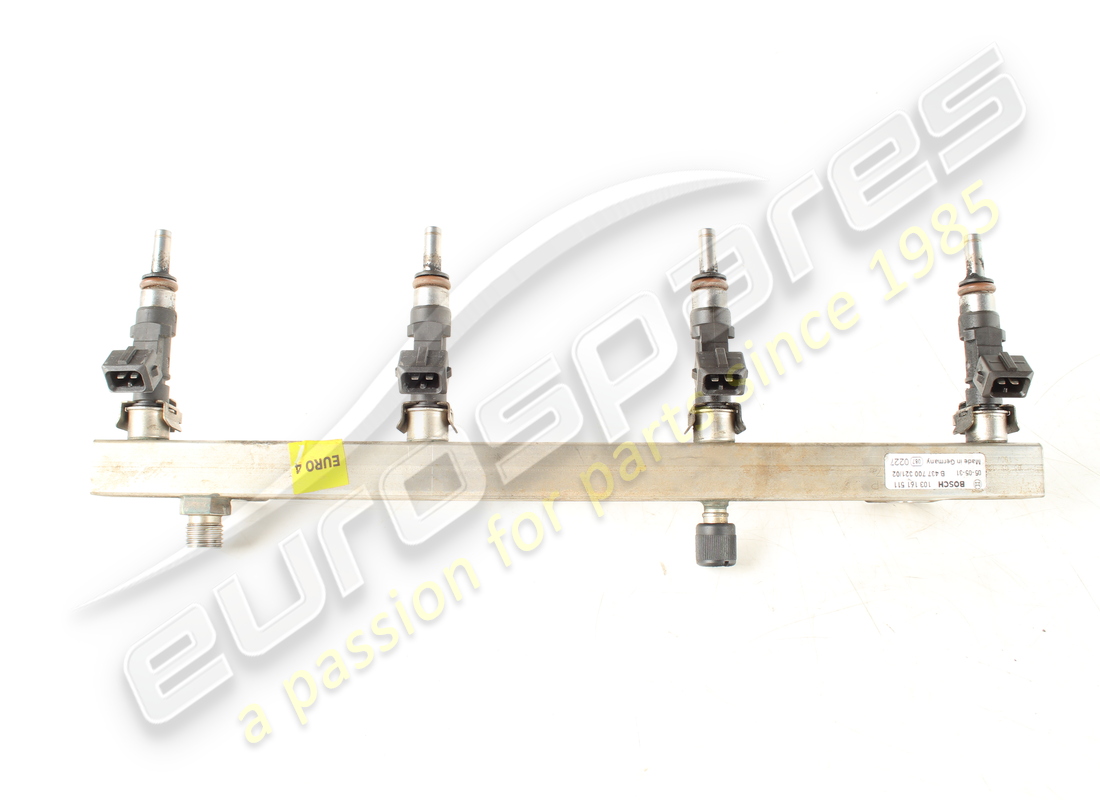 GEBRAUCHTE Maserati KRAFTSTOFFLEITUNG MIT INJEKTOREN. TEILENUMMER 215338 (1)