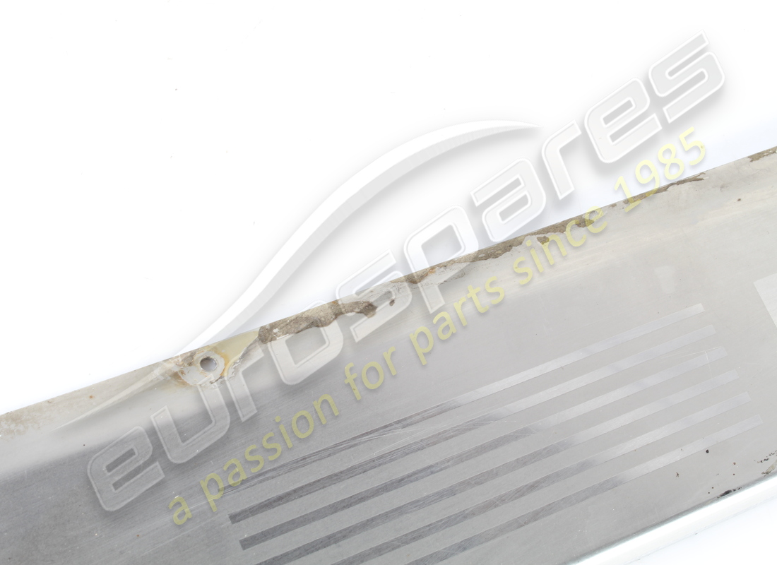 GEBRAUCHT MASERATI VERCHROMTE EINSTIEGSPLATTE VORNE LINKS. TEILENUMMER 378305311 (2) gebraucht maserati verchromte einstiegsplatte vorne links. teilenummer 378305311 (2)