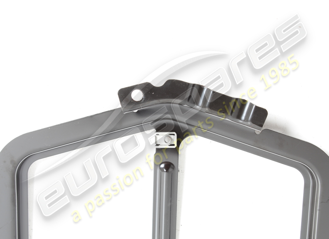 gebrauchte ferrari linke halterung. teilenummer 82336600 (4)