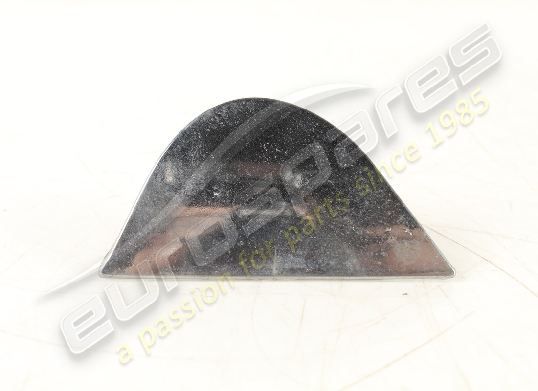 USED MASERATI RH HEADLIGHT WASHER PLATE. PART NUMBER 188285 (1) used maserati rh headlight washer plate. part number 188285 (1)