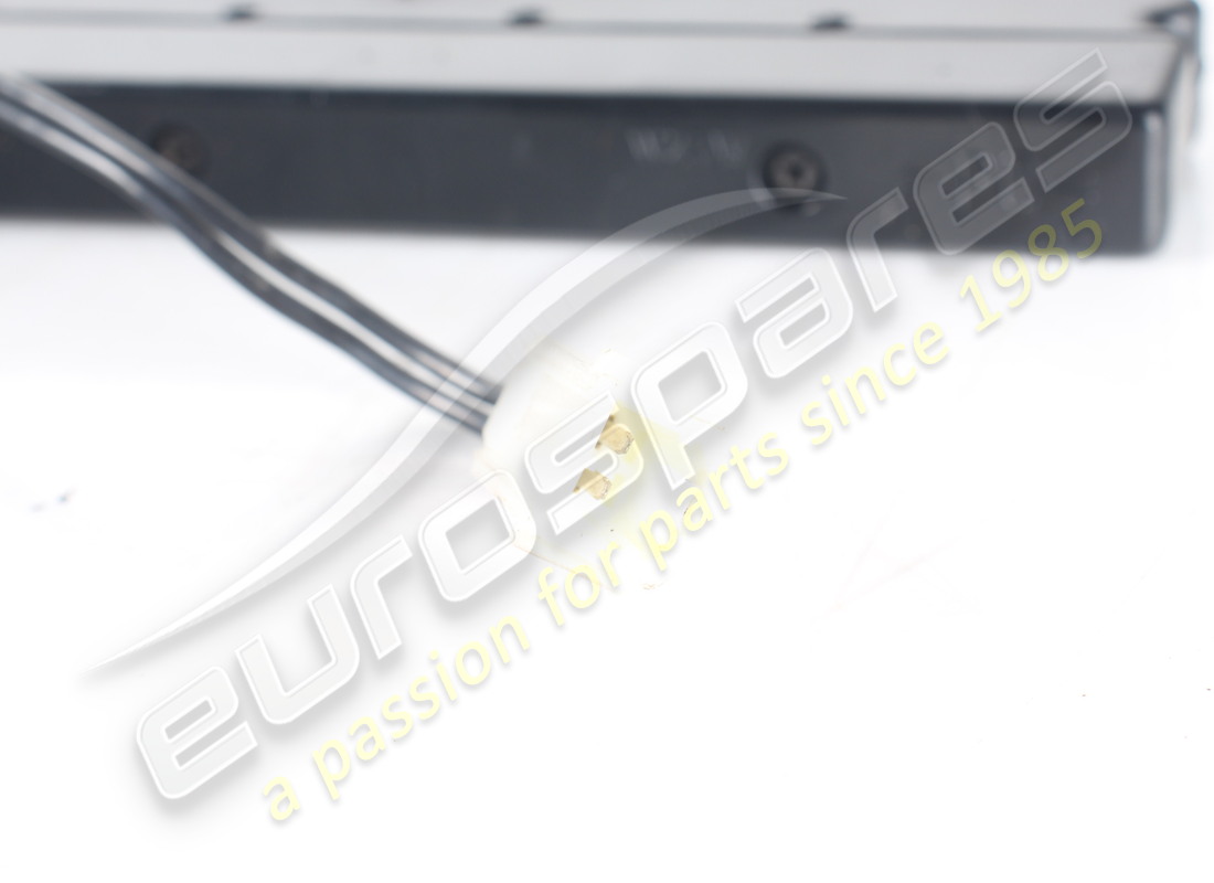 GEBRAUCHTE MASERATI HOCHLEISTUNGS-BREMSLEUCHTE. TEILENUMMER 191832 (4) gebrauchte maserati hochleistungs-bremsleuchte. teilenummer 191832 (4)