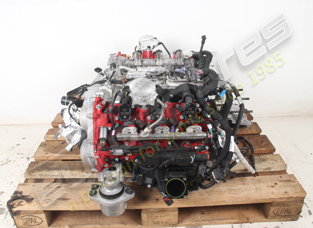 gebrauchter ferrari 296 motor. teilenummer 985000364 (1)