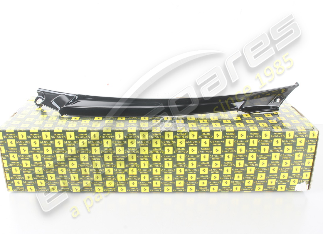 NEU FERRARI LH SEITLICHE VERLÄNGERUNG. TEILENUMMER 85359700 (1) neu ferrari lh seitliche verlängerung. teilenummer 85359700 (1)