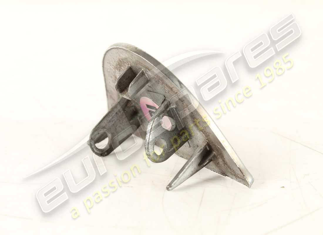 USED MASERATI RH HEADLIGHT WASHER PLATE. PART NUMBER 188285 (2) used maserati rh headlight washer plate. part number 188285 (2)