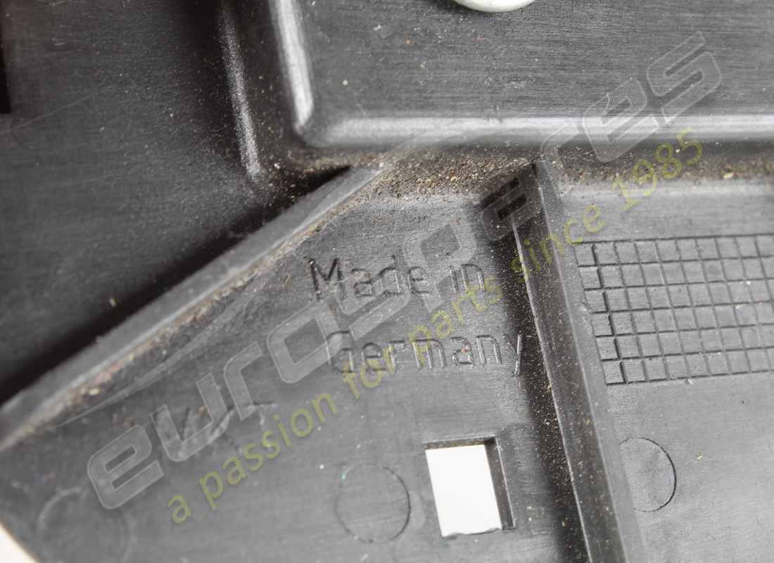 VERWENDETE LAMBORGHINI HALTERUNG. TEILENUMMER 407907179 (3) verwendete lamborghini halterung. teilenummer 407907179 (3)